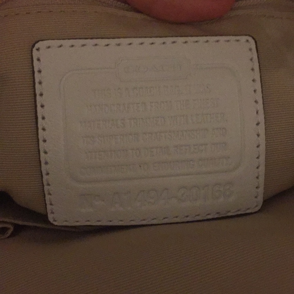 Coach purses - Picture 2 of 4